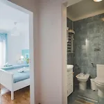 49 - Tiago's Surf House * Atouguia Da Baleia