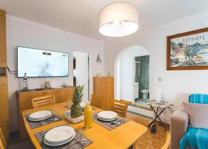 49 - Tiago's Surf House 阿通奎亚·达·巴利亚