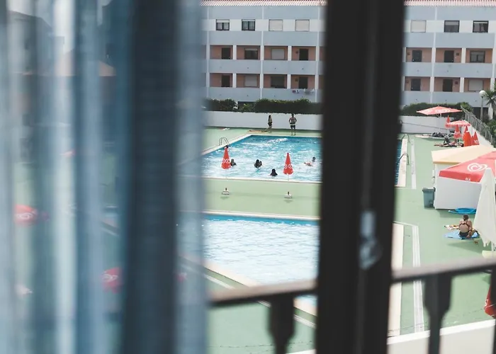 49 - Tiago's Surf House 阿通奎亚·达·巴利亚